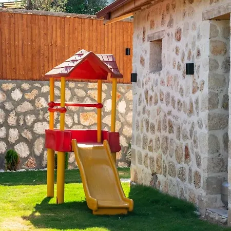 Spacious Pool, Jacuzzi Tatil Evi *